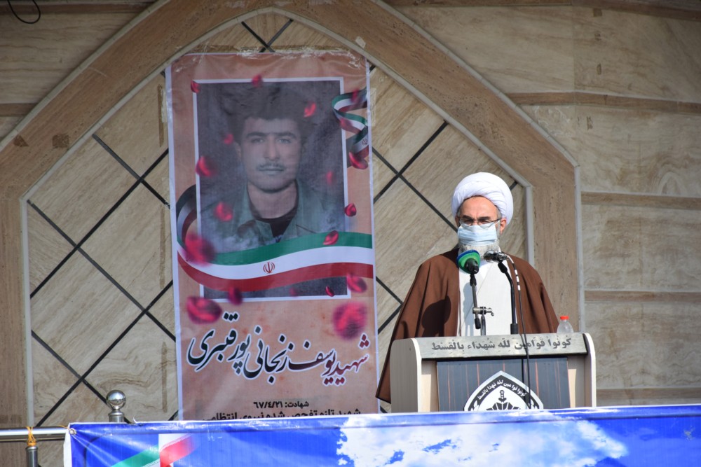شهیدان به ما آموختند جهاد در راه خدا توقف ندارد/ امروز جهاد ملت ایران حضور در پای صندوق های رای است